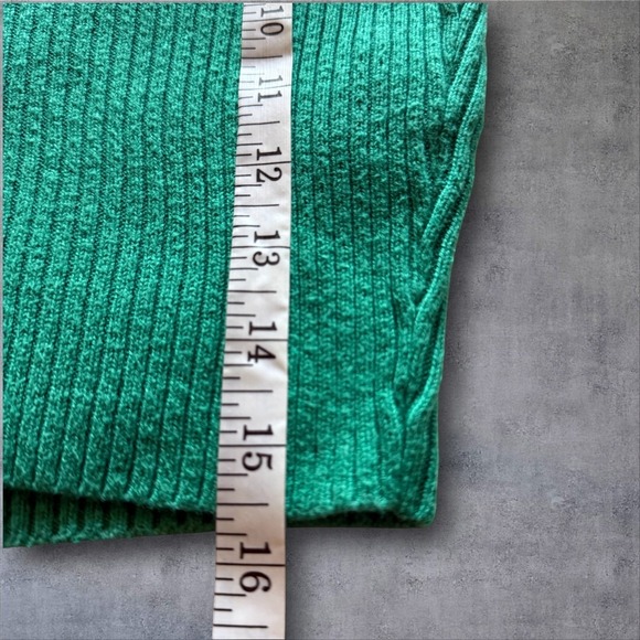 Hollister Ribbed Cropped Y2K Sweater XXS Green V-Neck Long Sleeve Fitted Chic - Picture 9 of 11